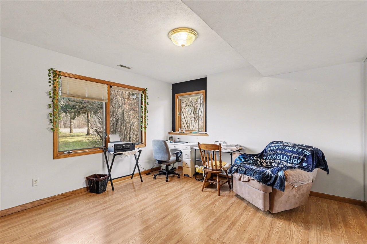 3694 142nd Avenue, Holland, MI, 49424-1267