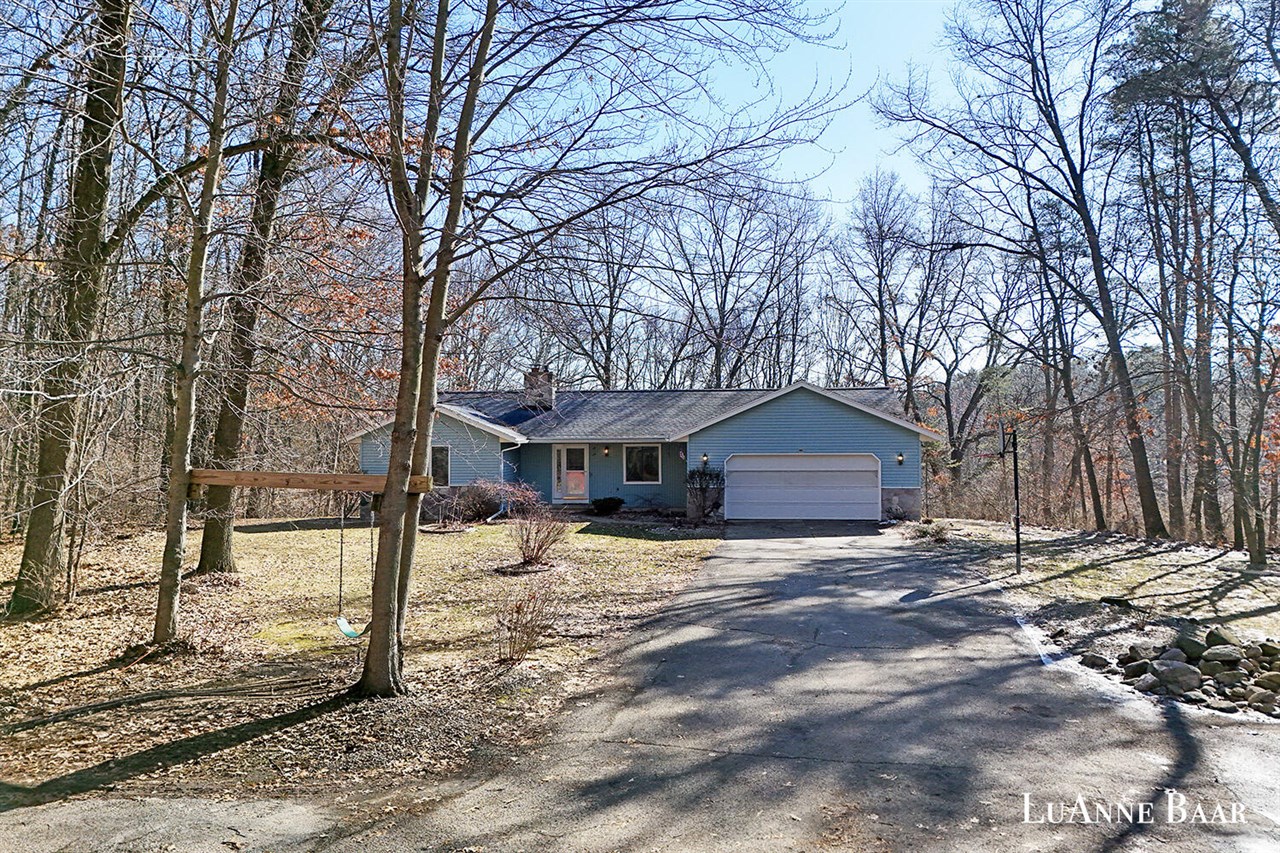 8050 Oakview Ridge Drive, Rockford, MI, 49341