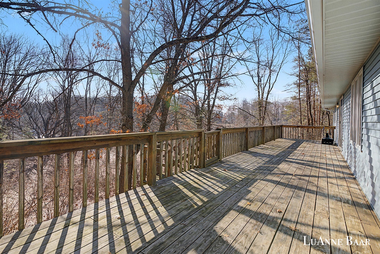 8050 Oakview Ridge Drive, Rockford, MI, 49341