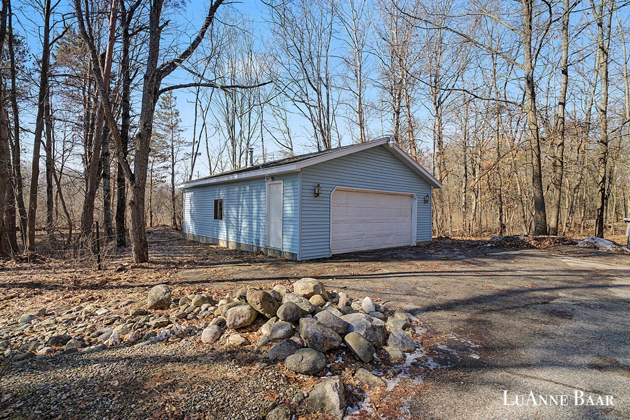 8050 Oakview Ridge Drive, Rockford, MI, 49341