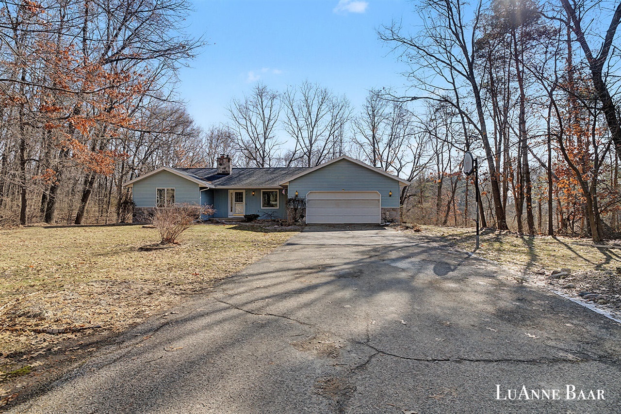 8050 Oakview Ridge Drive, Rockford, MI, 49341