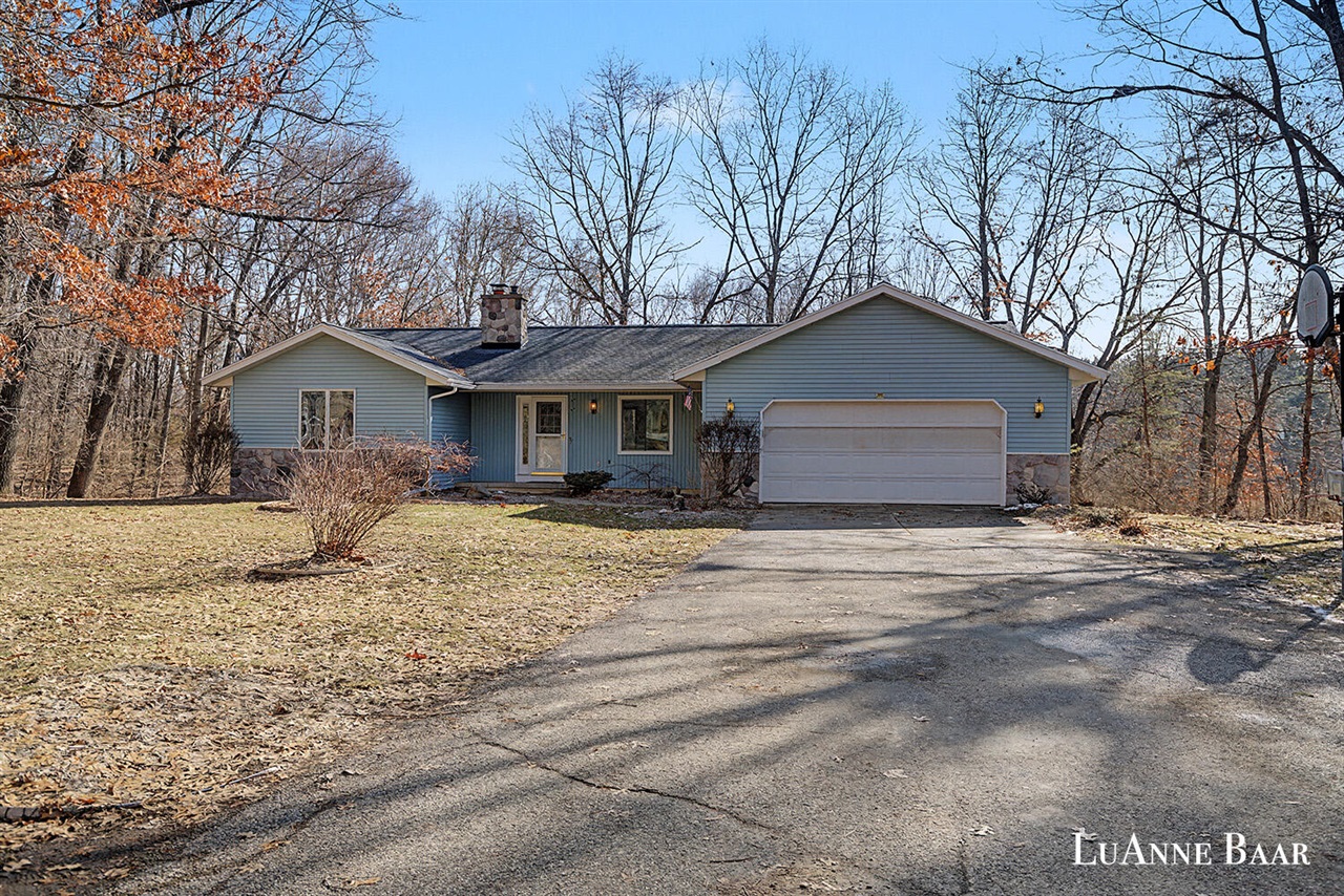 8050 Oakview Ridge Drive, Rockford, MI, 49341