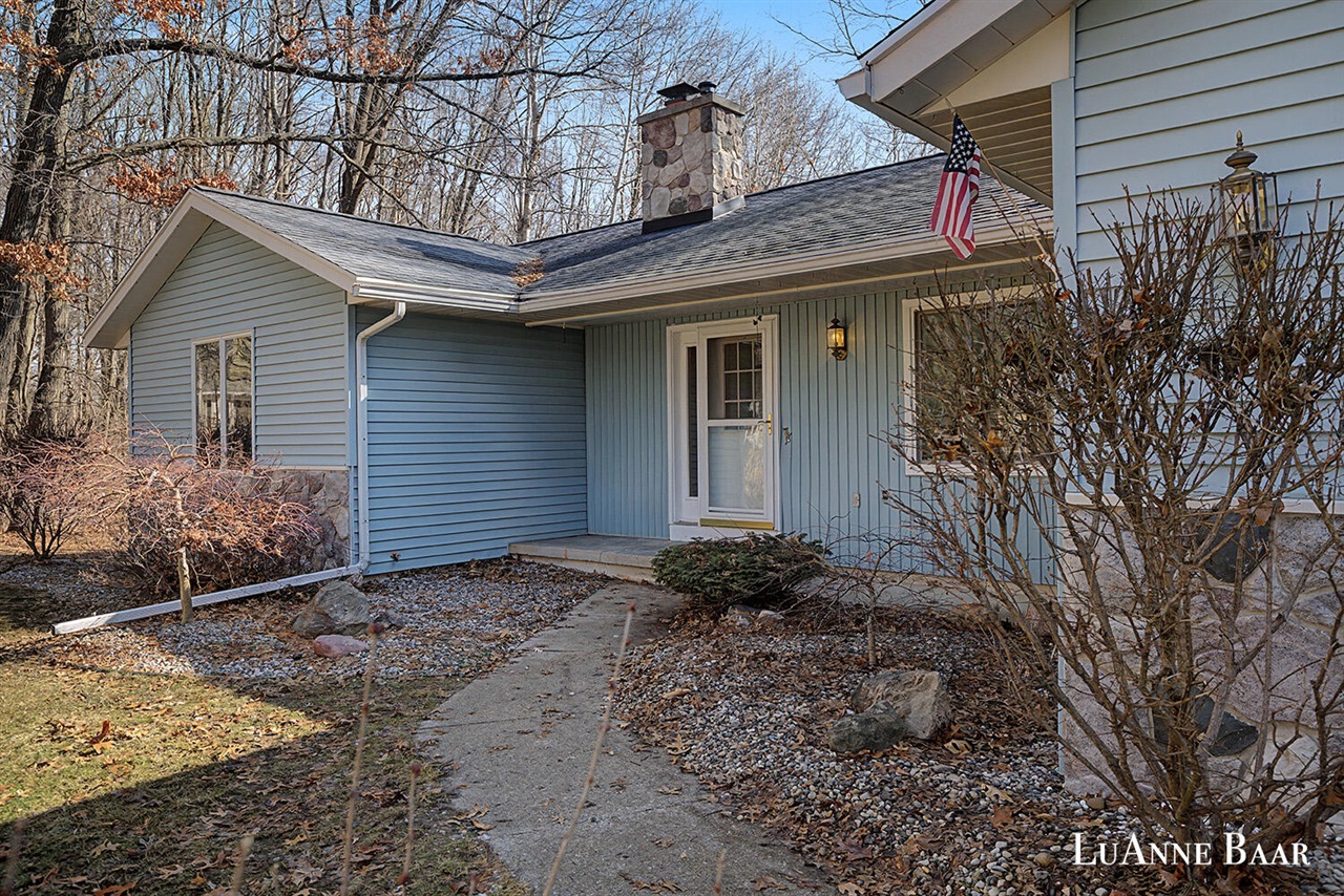 8050 Oakview Ridge Drive, Rockford, MI, 49341