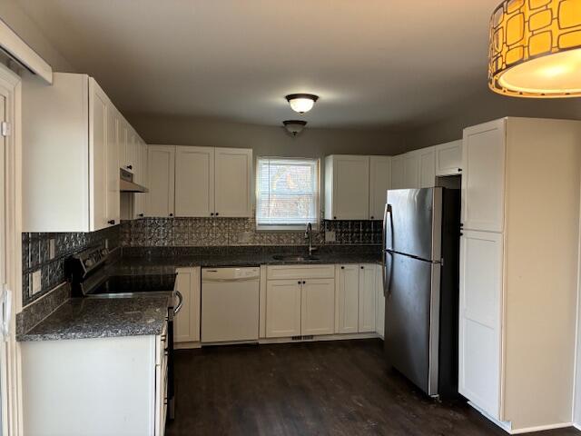 3542 Burbank Drive photo 4