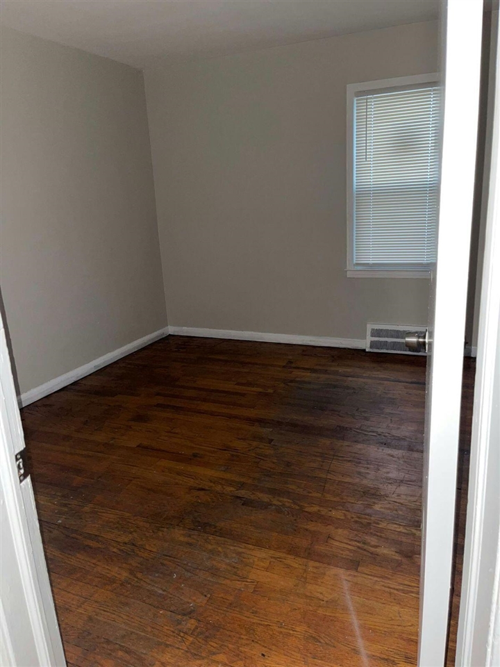 6366 Westwood Street, Detroit, MI, 48228-3929