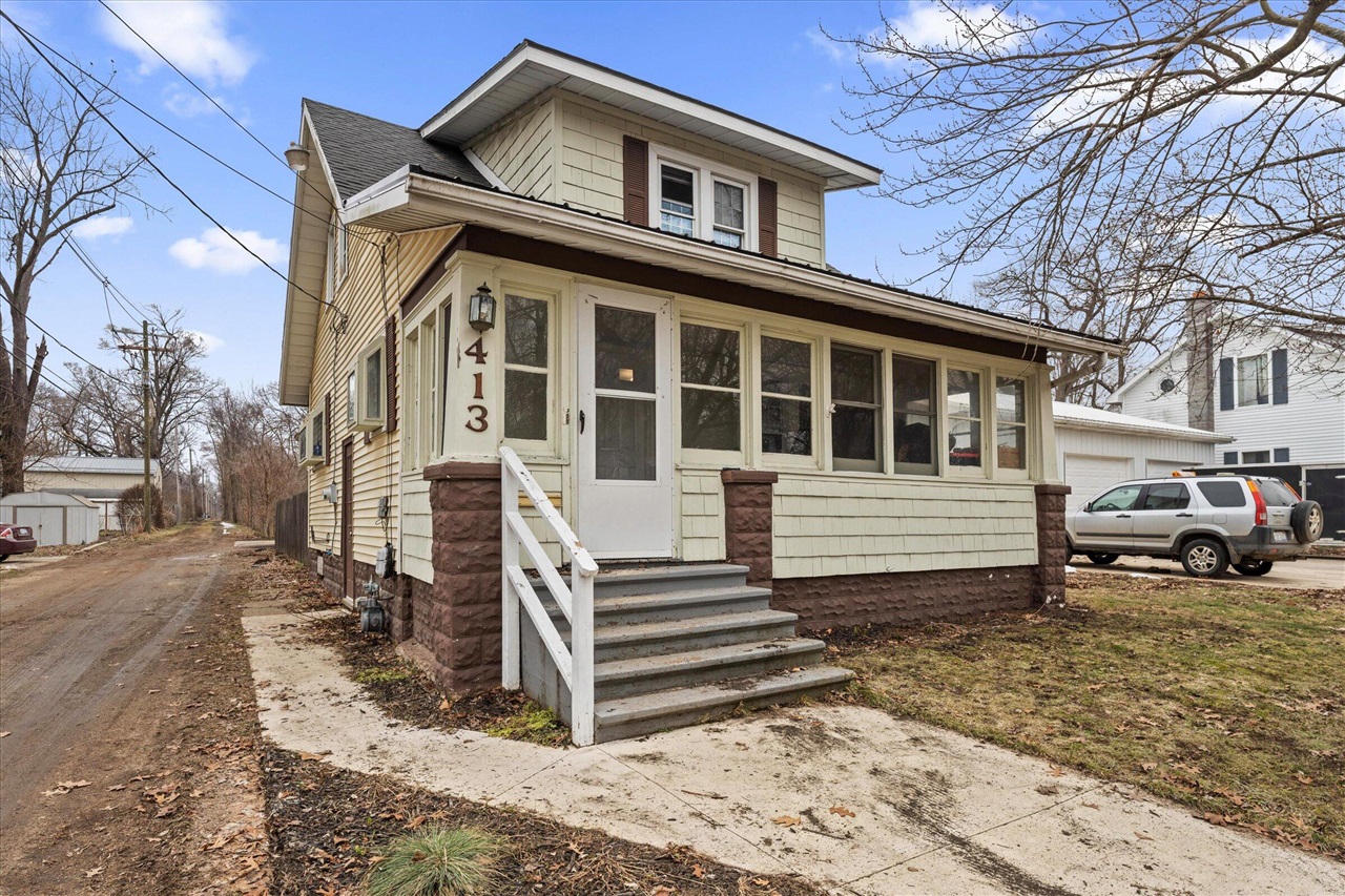 Homes for sale in Niles, MI | 413 S 15th St, Niles, MI 49120 | MLS# 70518064