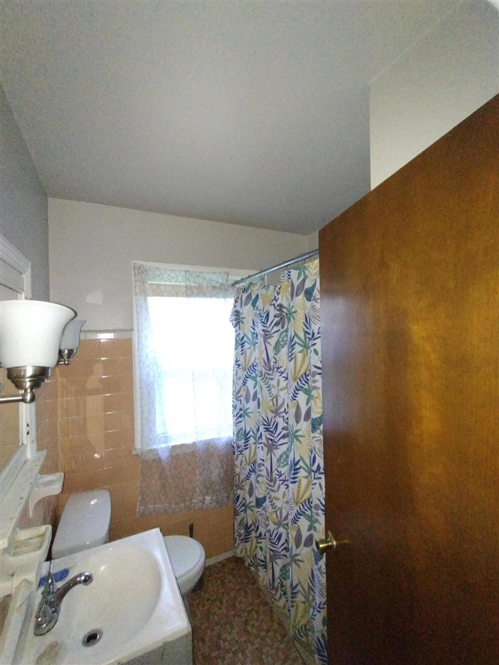 216 Goodell Street, River Rouge, MI, 48218-1609