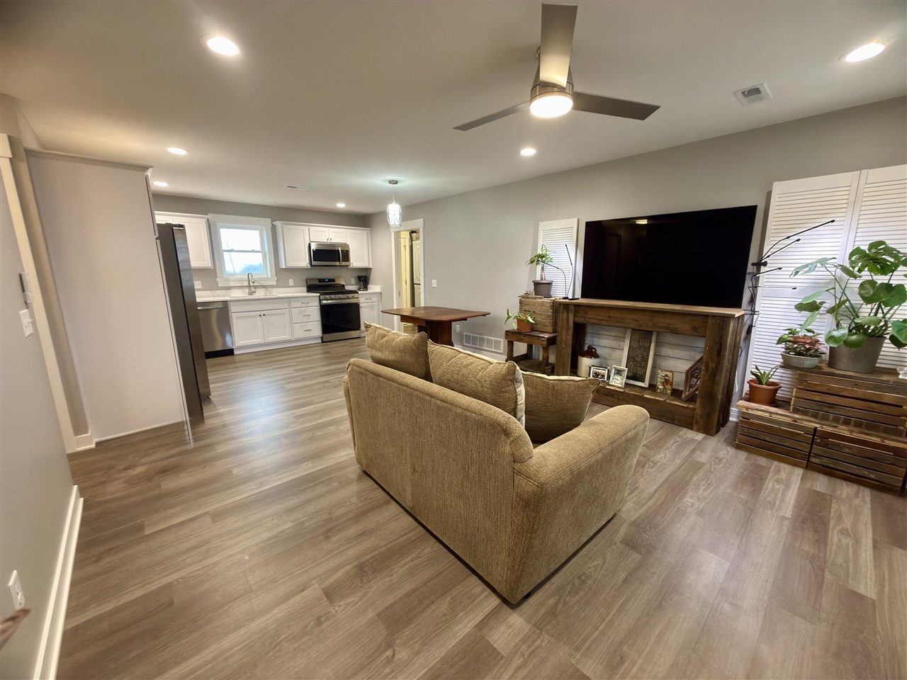 251 Stonecrest Drive, Shelby, MI, 49455-9234