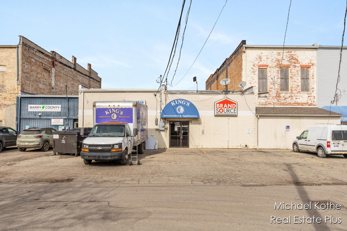 130 W State Street, Hastings, MI, 49058-1844