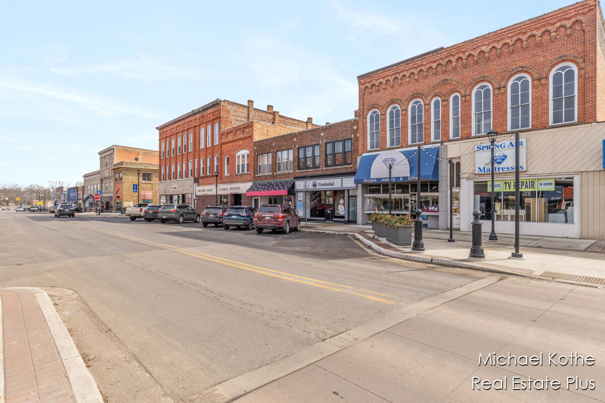 130 W State Street, Hastings, MI, 49058-1844