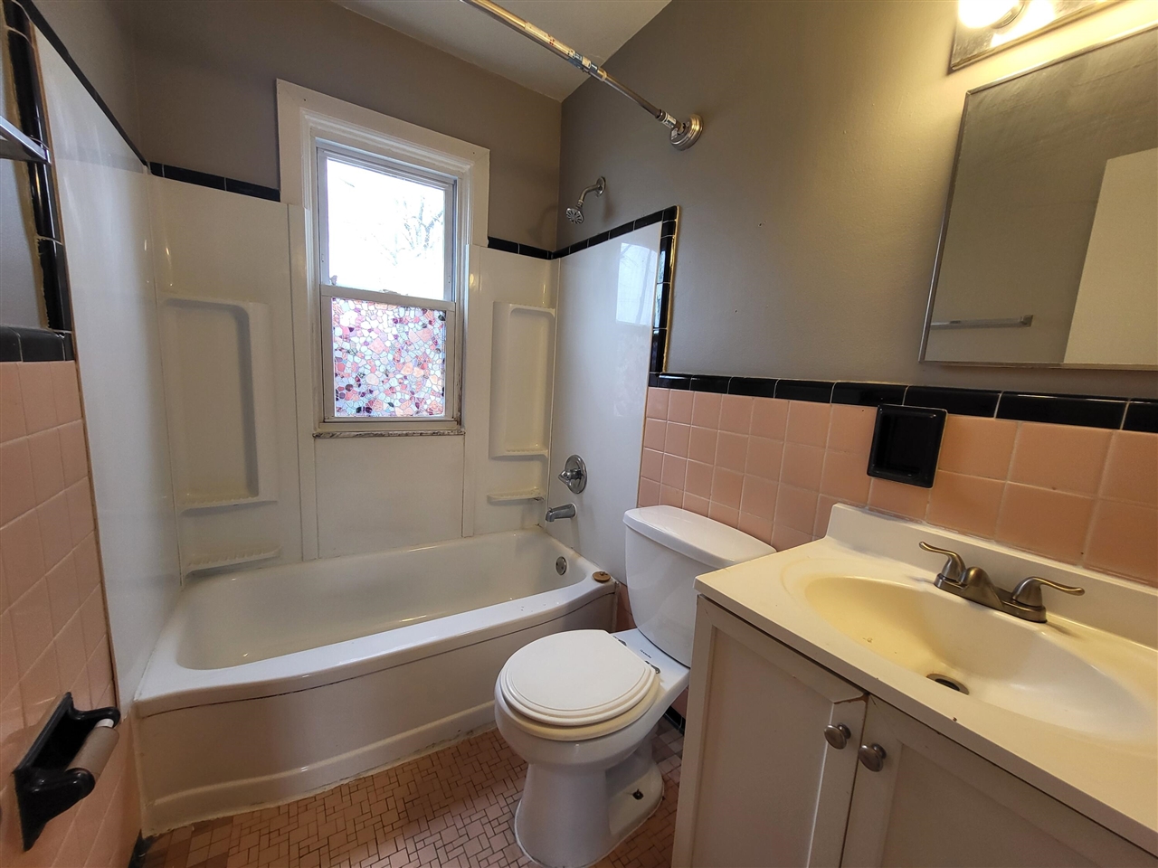 15335 Semrau Avenue photo 8