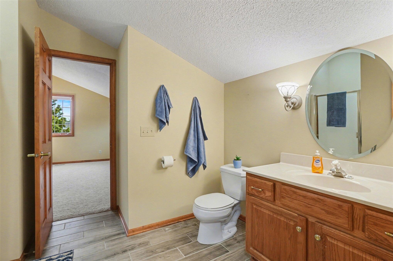 1653 E Harbour Towne Circle, Muskegon, MI, 49441-6409