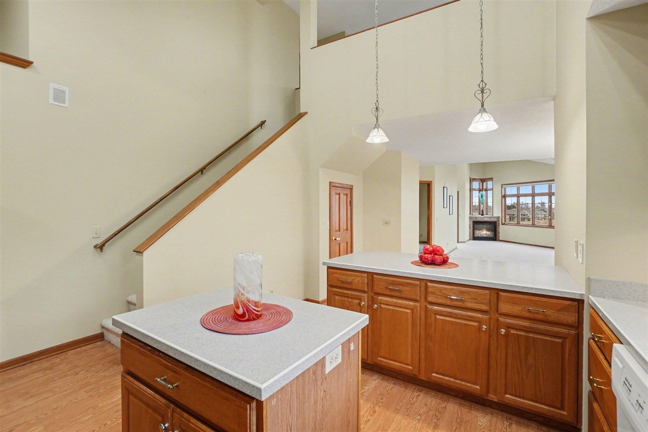 1653 E Harbour Towne Circle, Muskegon, MI, 49441-6409