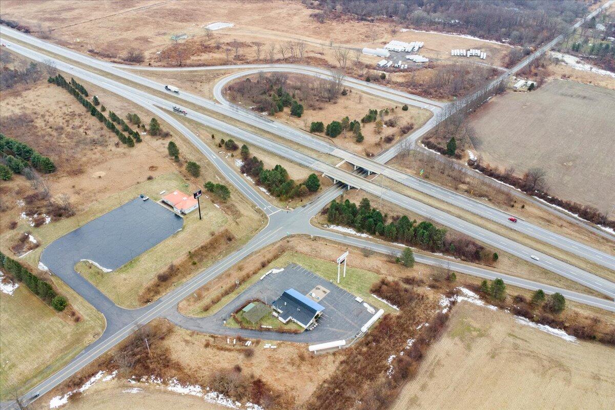 2110 N Concord Road, Albion, MI, 49224-9645