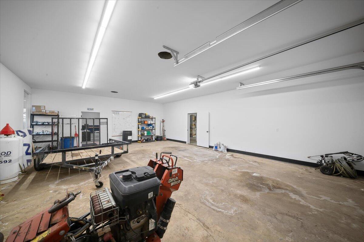 2110 N Concord Road, Albion, MI, 49224-9645