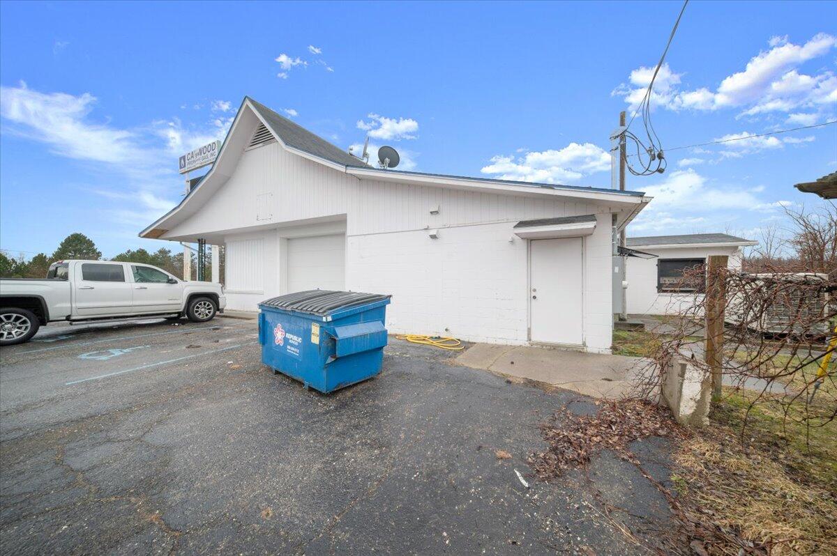 2110 N Concord Road, Albion, MI, 49224-9645