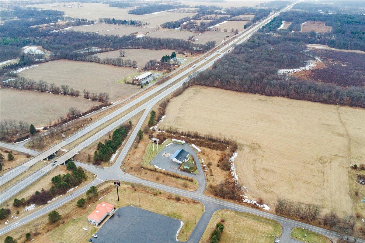 2110 N Concord Road, Albion, MI, 49224-9645
