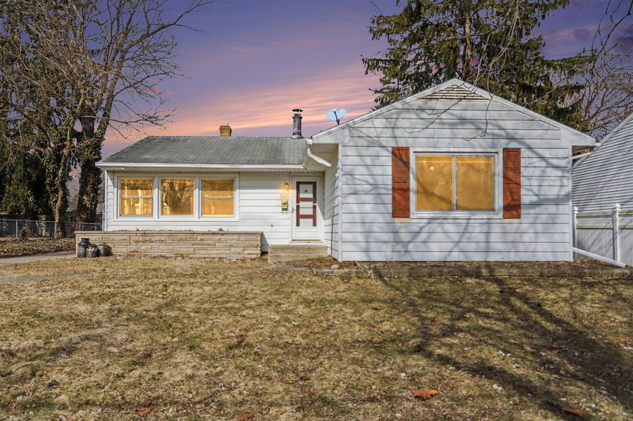 239 E Isabella Avenue, Muskegon, MI, 49442-3524
