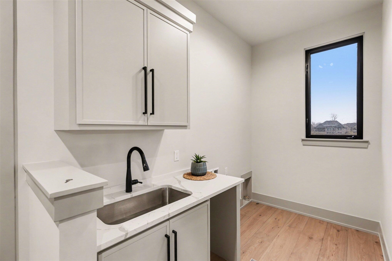 13958 Arthur Court, Washington, MI, 48094-4022