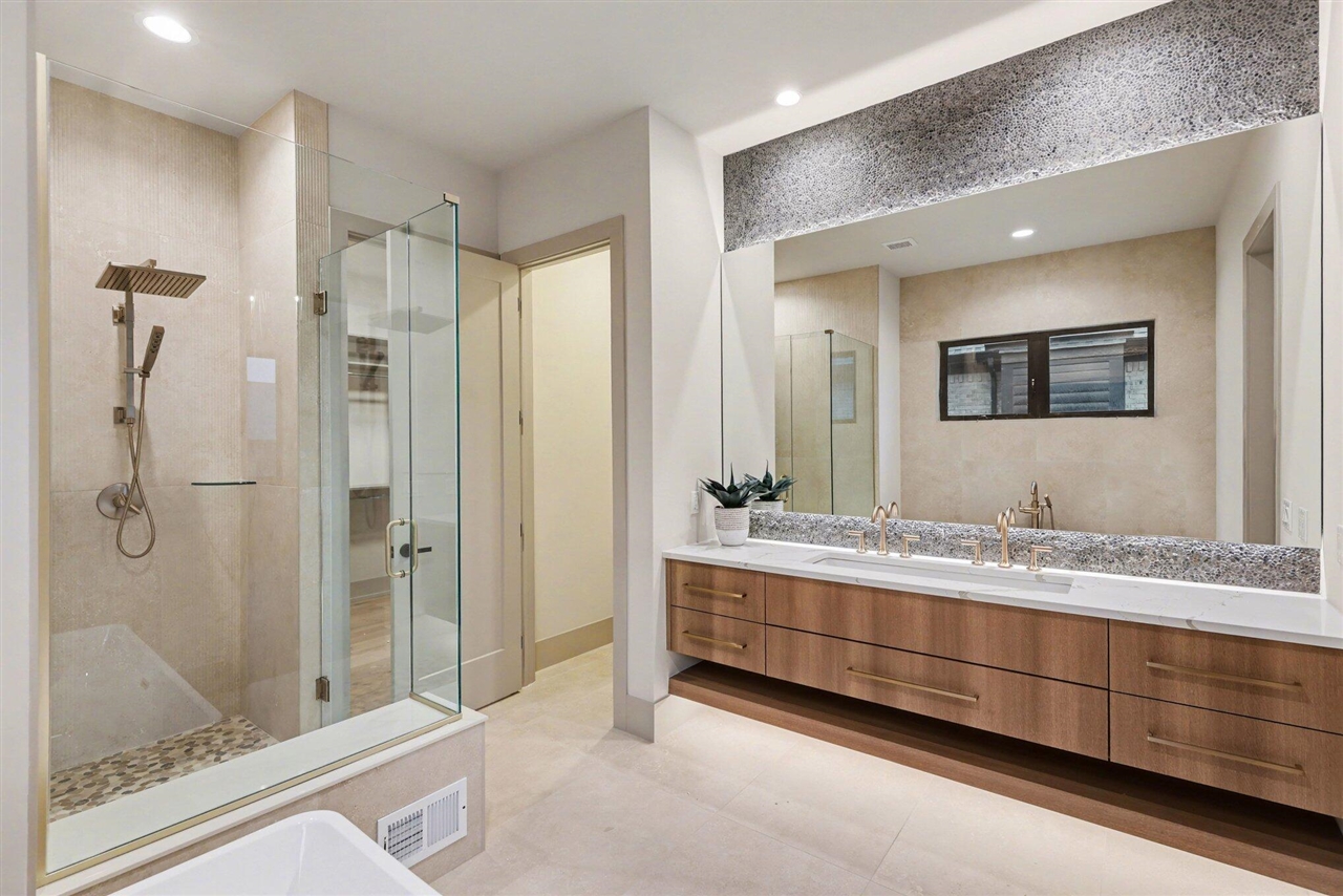 13958 Arthur Court, Washington, MI, 48094-4022