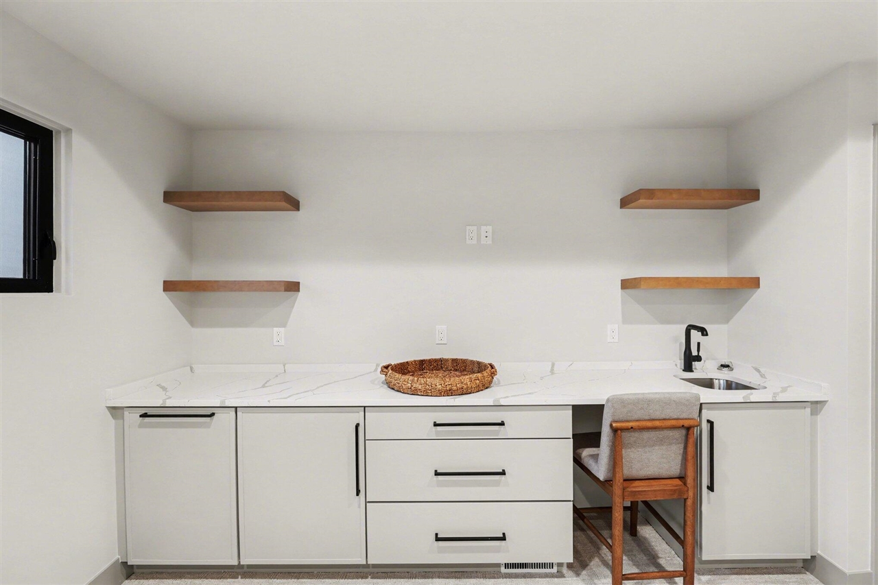 13958 Arthur Court, Washington, MI, 48094-4022