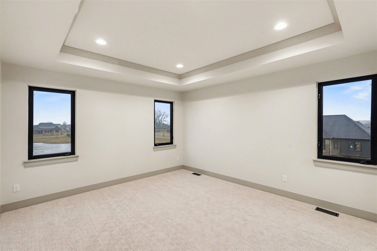 13958 Arthur Court, Washington, MI, 48094-4022