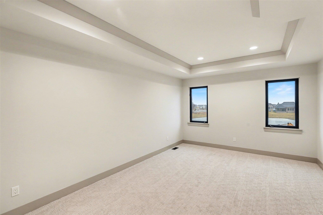 13958 Arthur Court, Washington, MI, 48094-4022