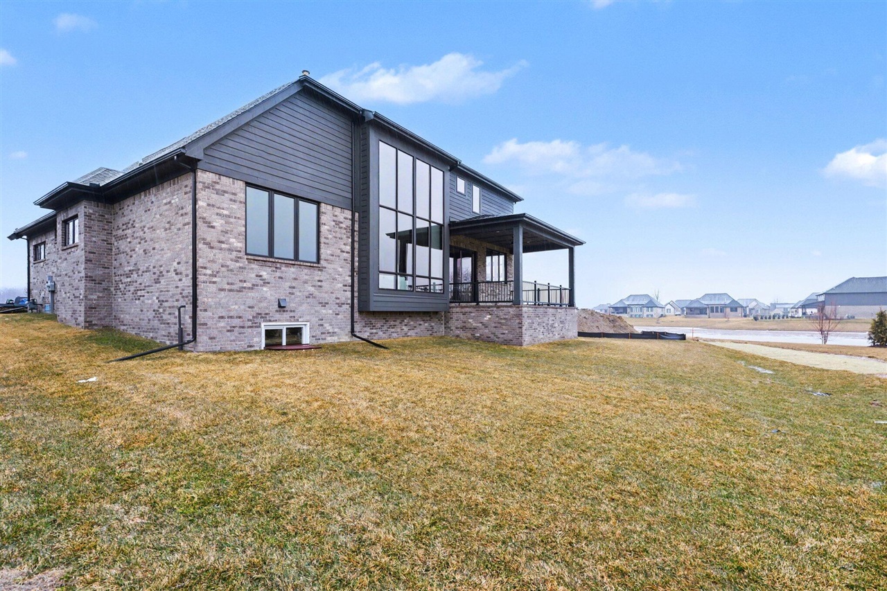 13958 Arthur Court, Washington, MI, 48094-4022