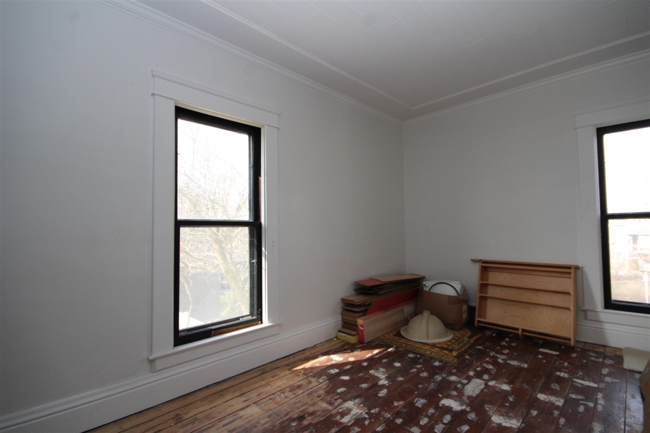 Homes for sale in Vicksburg, MI | 114 W Park St, Vicksburg, MI 49097 | MLS# 70518184