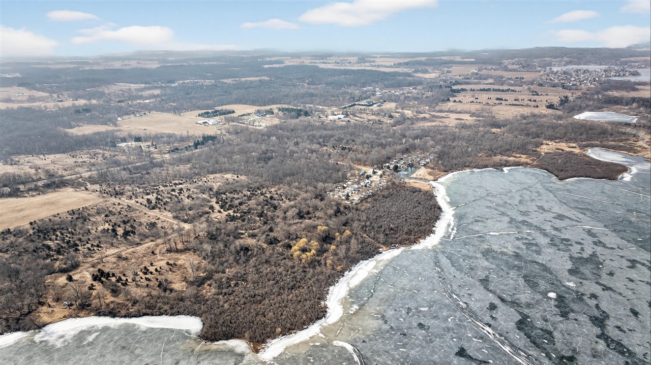 17550 U.S. 12, Cement City, MI, 49233