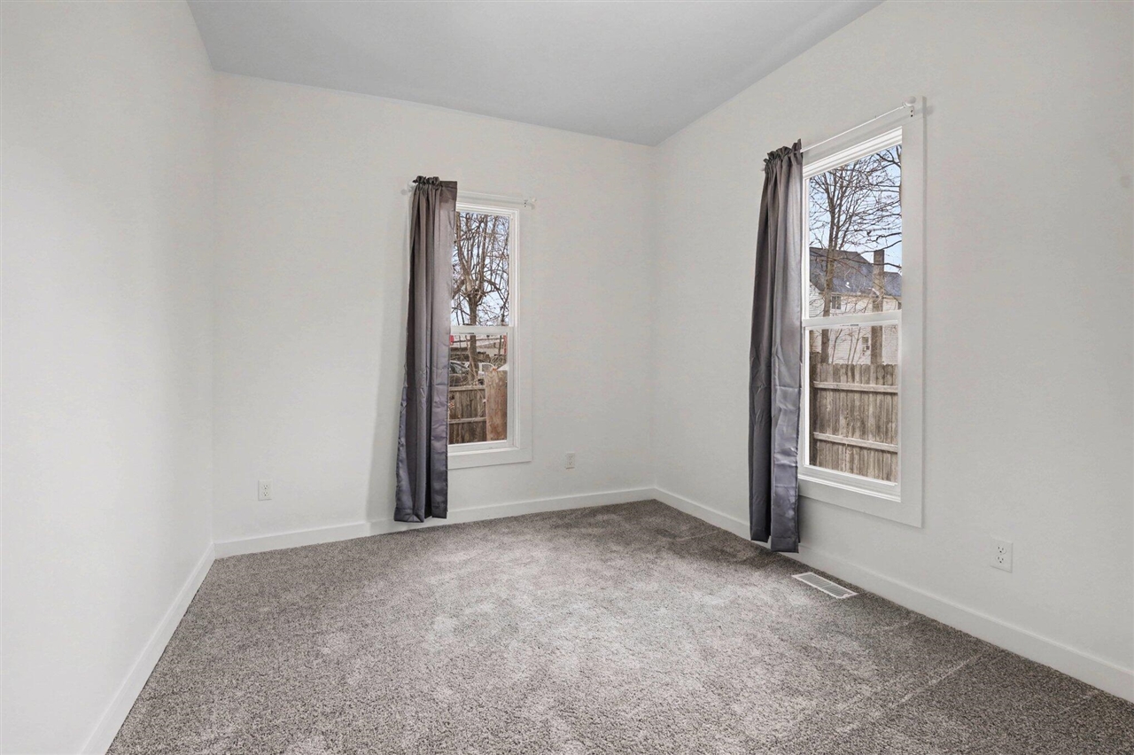 16 S Broad Street, Battle Creek, MI, 49017