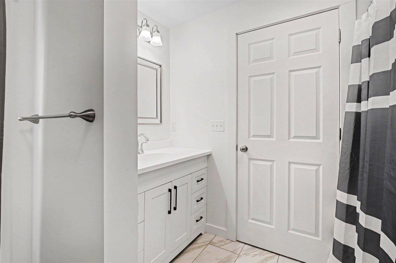 16 S Broad Street, Battle Creek, MI, 49017