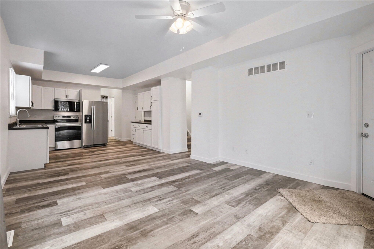 16 S Broad Street, Battle Creek, MI, 49017