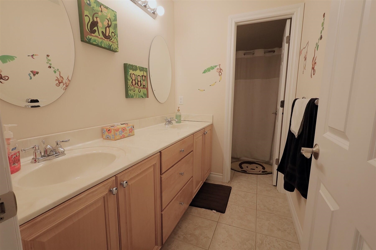 1026 Deer Valley Dr, Manchester, MI, 48158