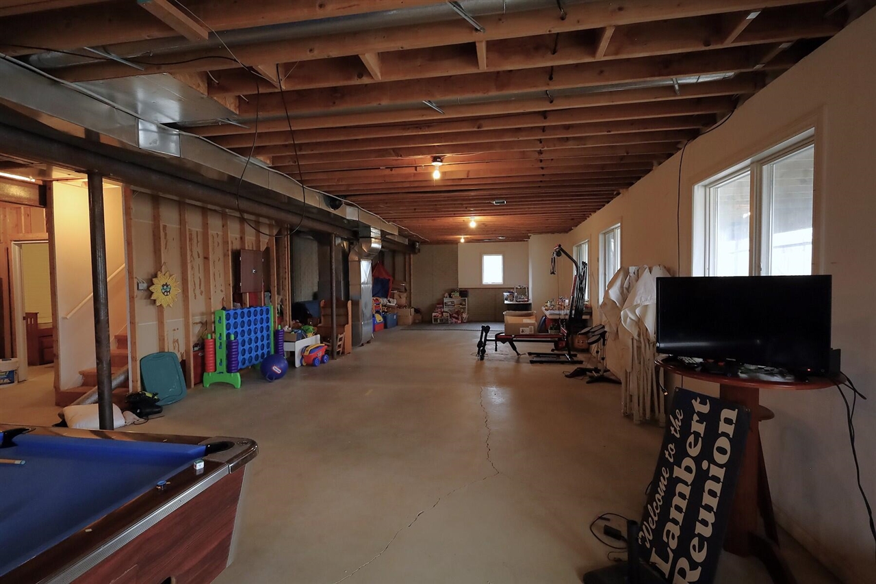 1026 Deer Valley Dr, Manchester, MI, 48158