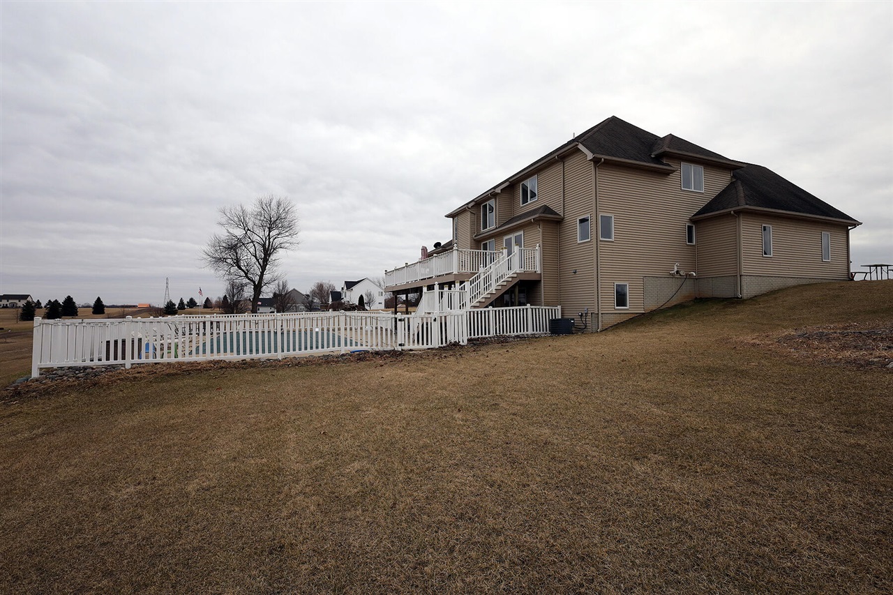 1026 Deer Valley Dr, Manchester, MI, 48158