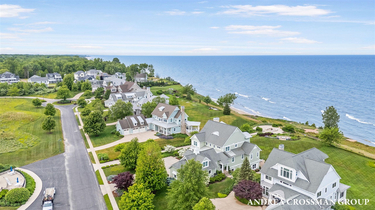 684 Waters Edge Drive, South Haven, MI, 49090