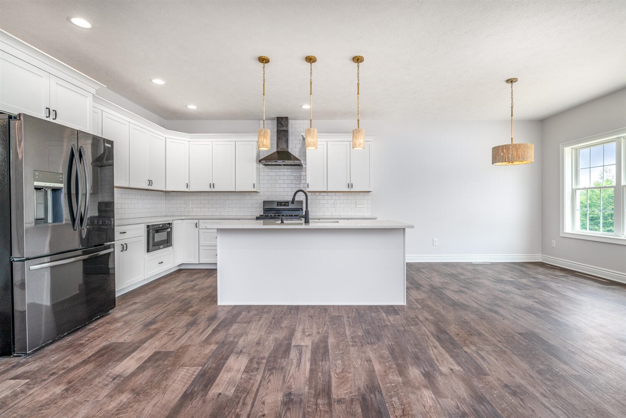 205 Ridgeview Drive photo 9