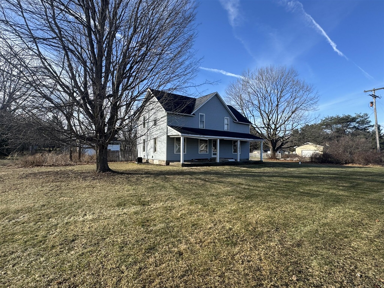 E Trail, Charlotte, MI, 48813