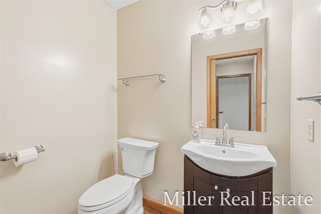 1520 Liberty Lane, Hastings, MI, 49058-1000