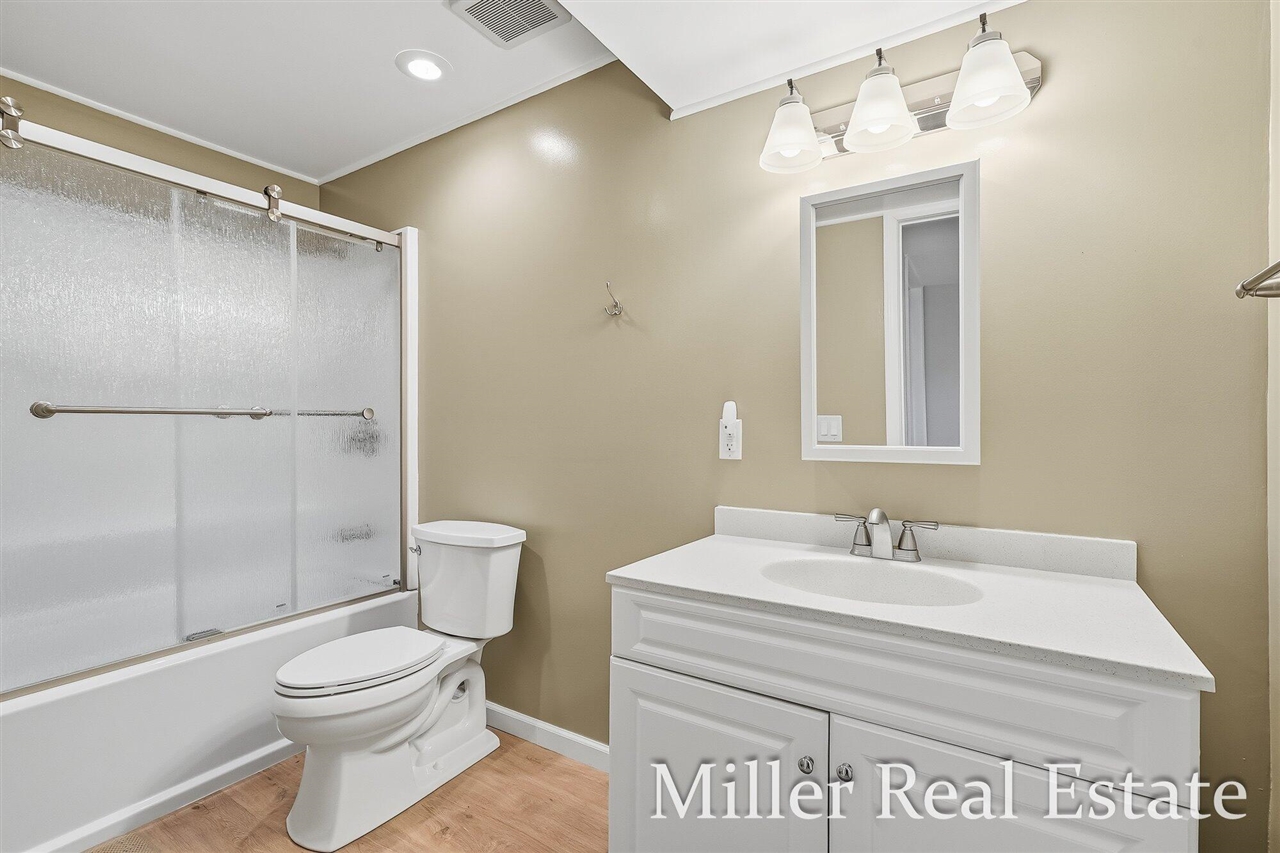 1520 Liberty Lane, Hastings, MI, 49058-1000