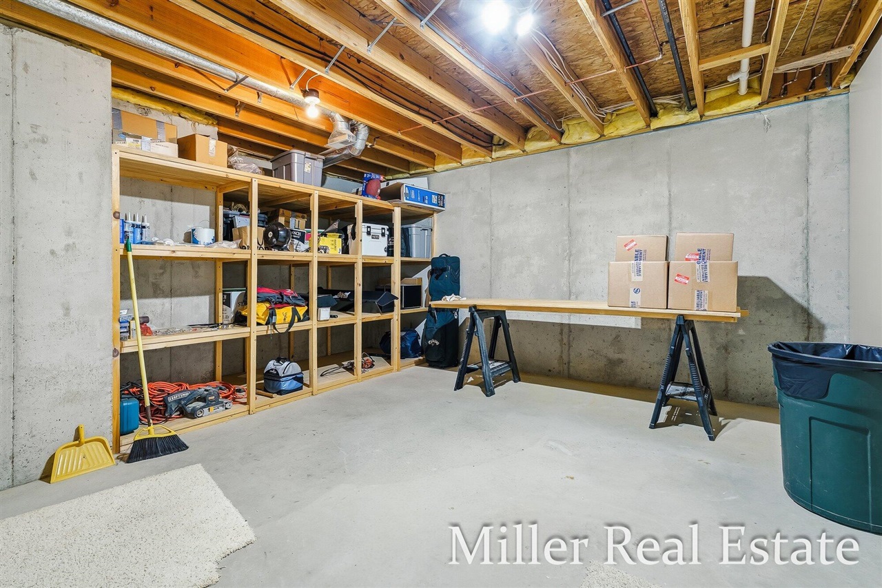 1520 Liberty Lane, Hastings, MI, 49058-1000