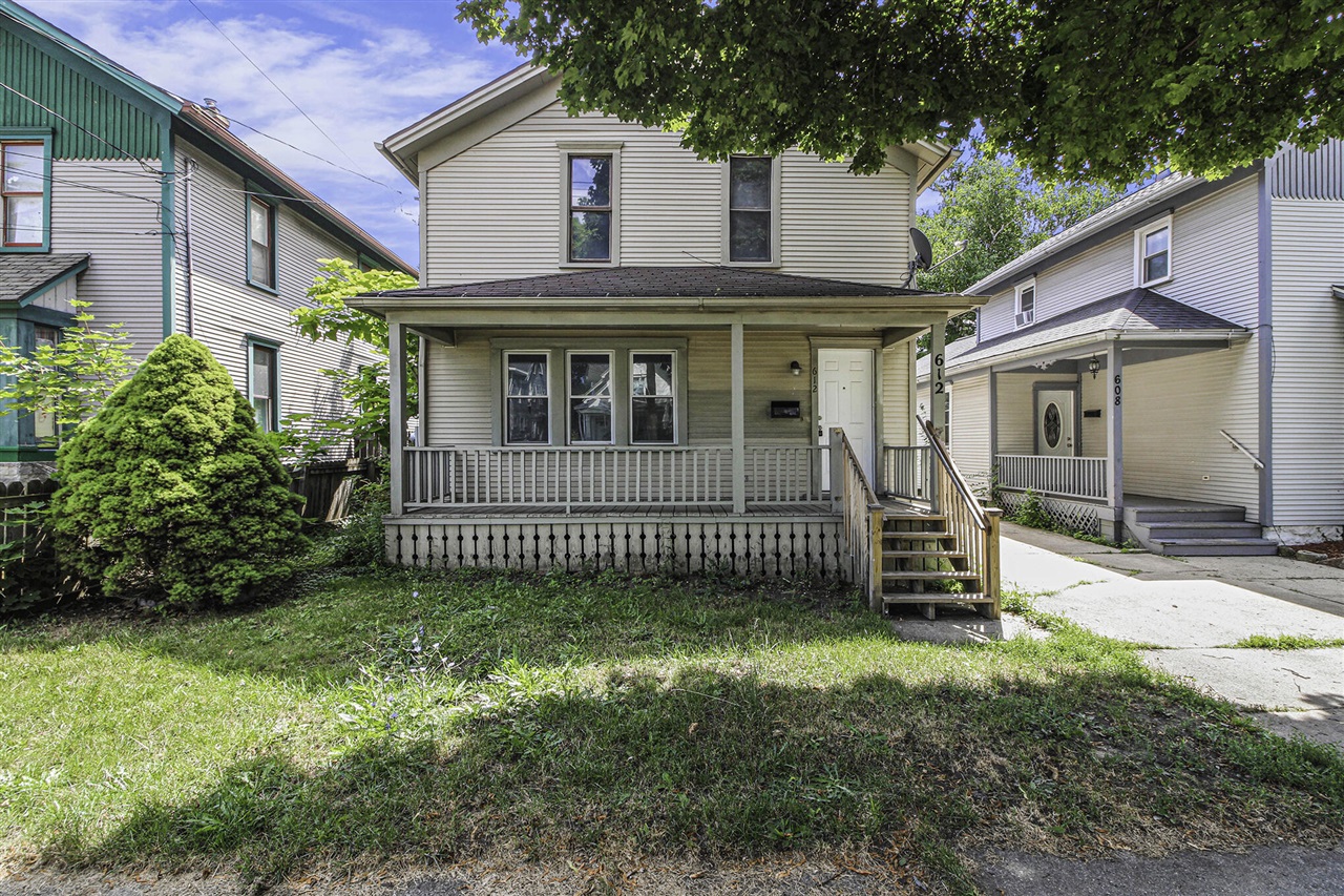 1805 Tremainsville Road, Toledo, OH, 43613