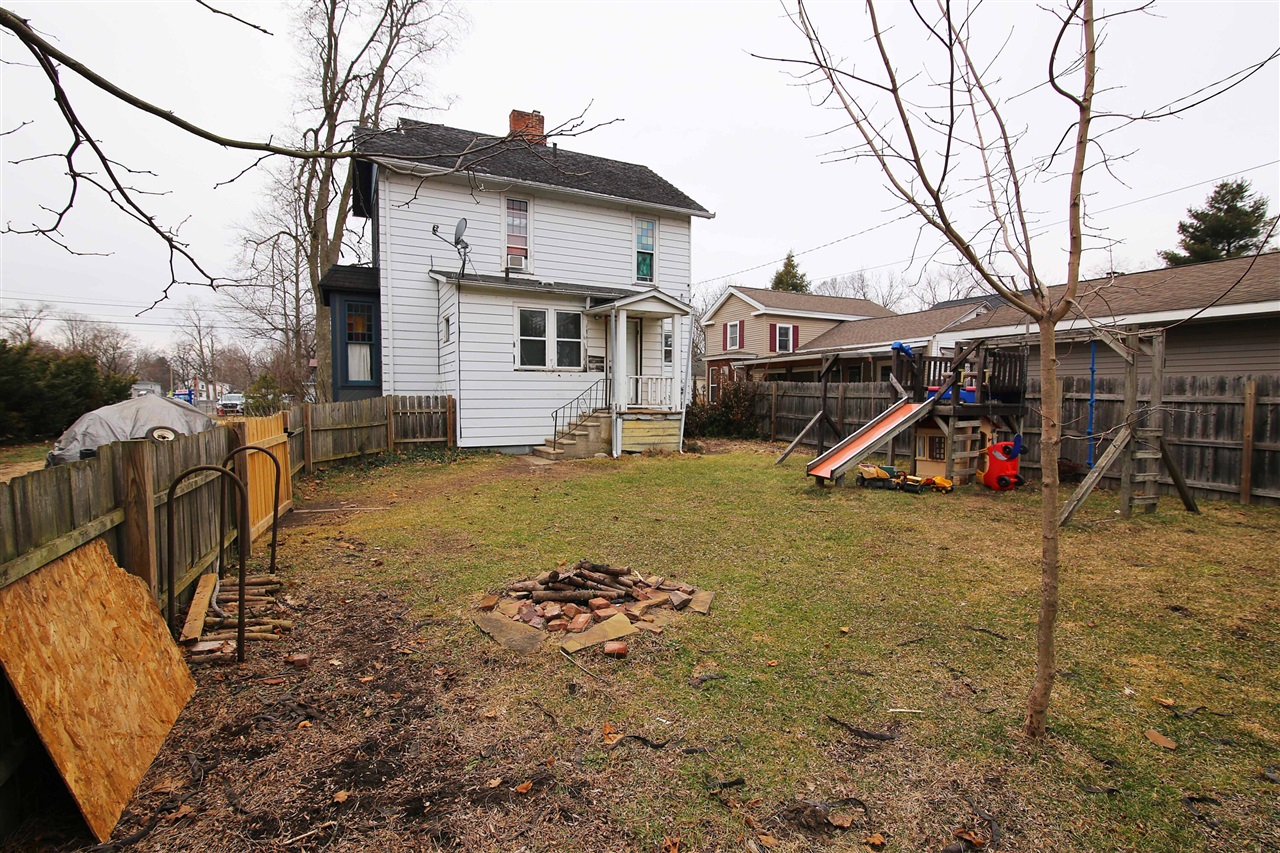 503 East Street, Three Rivers, MI, 49093-1411