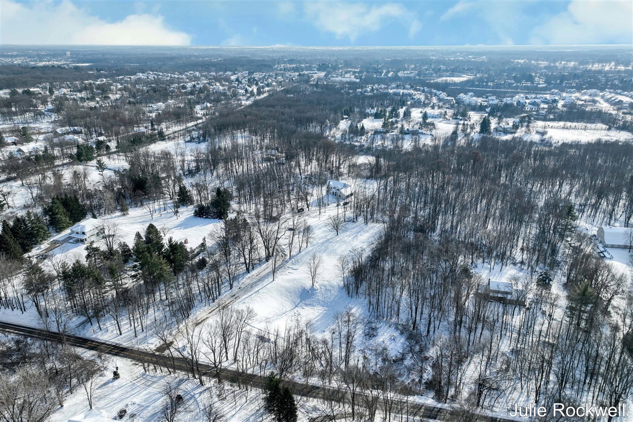 Homes for sale in Grand Rapids, MI | 4268 Bradford St, Grand Rapids, MI 49525 | MLS# 70518257