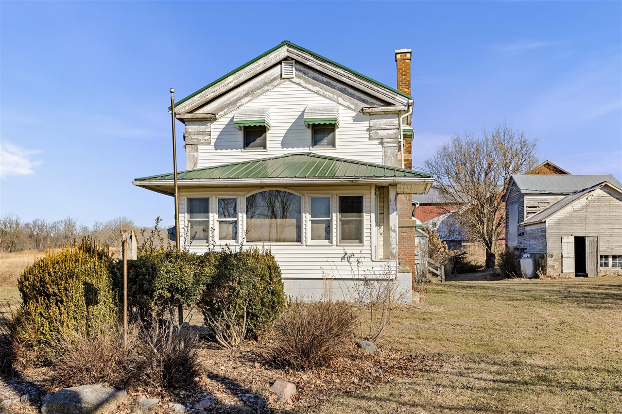 8360 Day Road, Pittsford, MI, 49271-9648