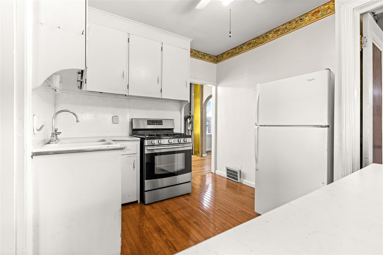 8360 Day Road, Pittsford, MI, 49271-9648