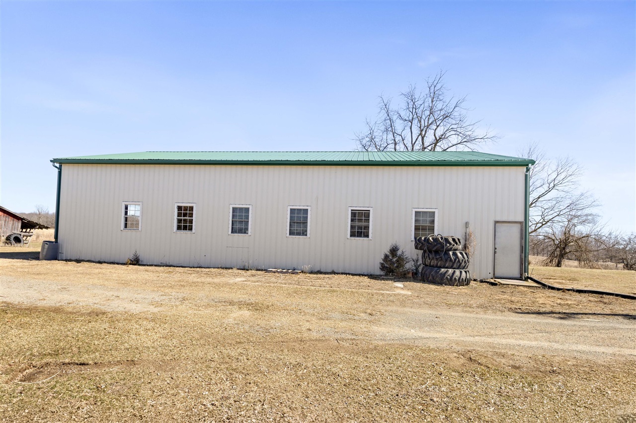 8360 Day Road, Pittsford, MI, 49271-9648