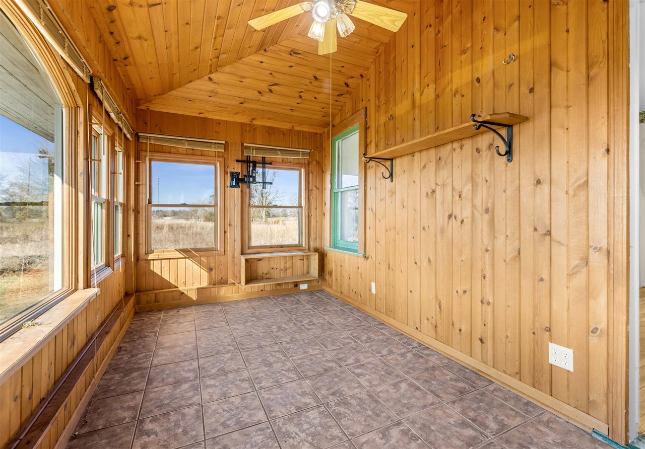 8360 Day Road, Pittsford, MI, 49271-9648