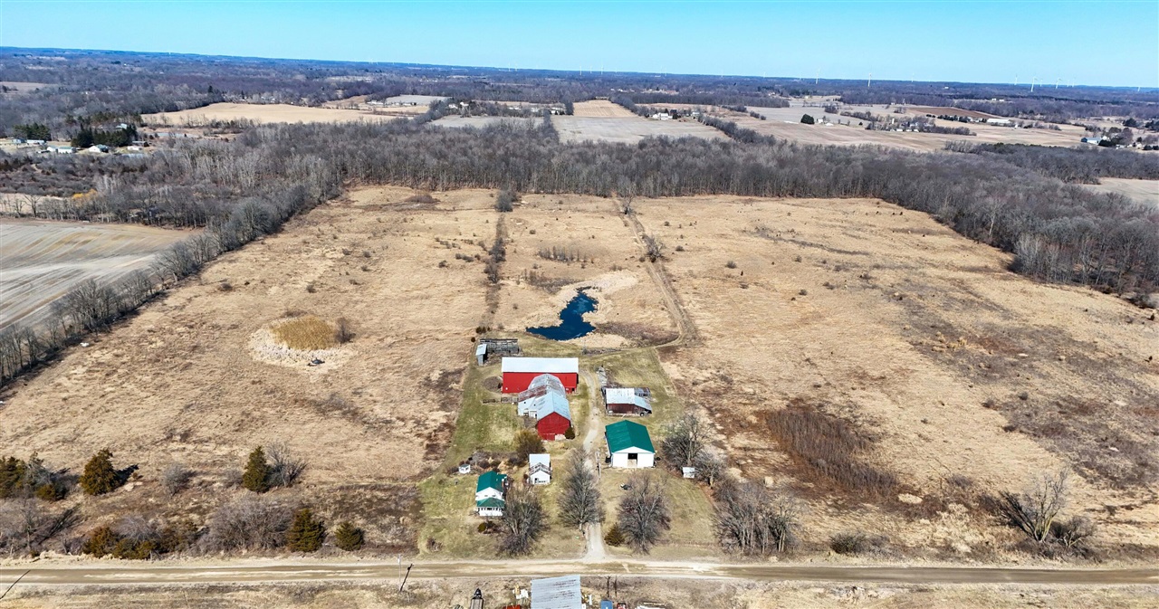 8360 Day Road, Pittsford, MI, 49271-9648